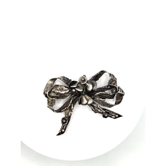 HOBE sterling silver floral bow brooch very vintage and lovely patina - Picture 3 of 8